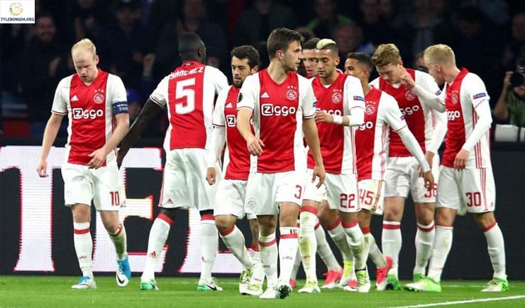 Soi kèo tỷ số bóng đá trận Valencia vs Ajax Amsterdam