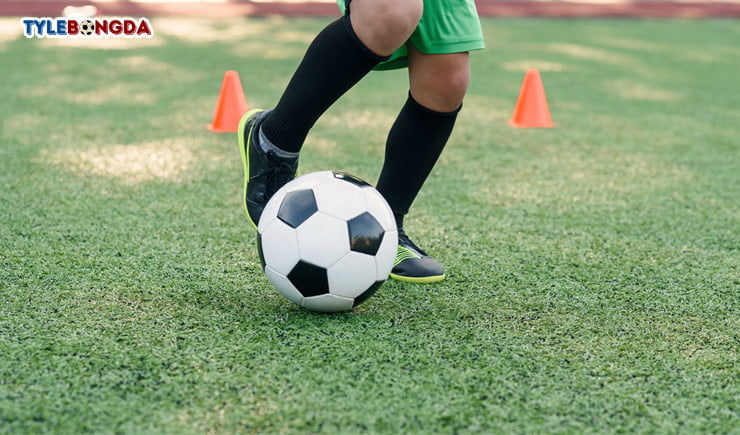 Luật bóng đá 11 người