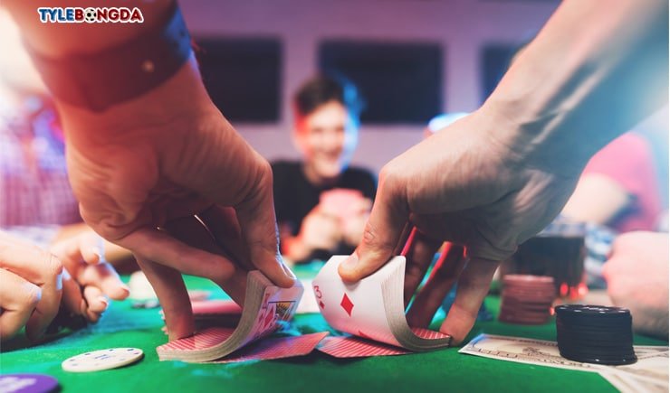 Khám phá cách chia bài bịp từ các chuyên gia trong lĩnh vực 1 Khám phá cách chia bài bịp